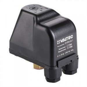 Реле давления воды для насоса 1/4" вн.р. 1-5,3 бар VALTEC 220В / Устройство защиты насосного оборудования от "сухого хода" и перегрева двигателя